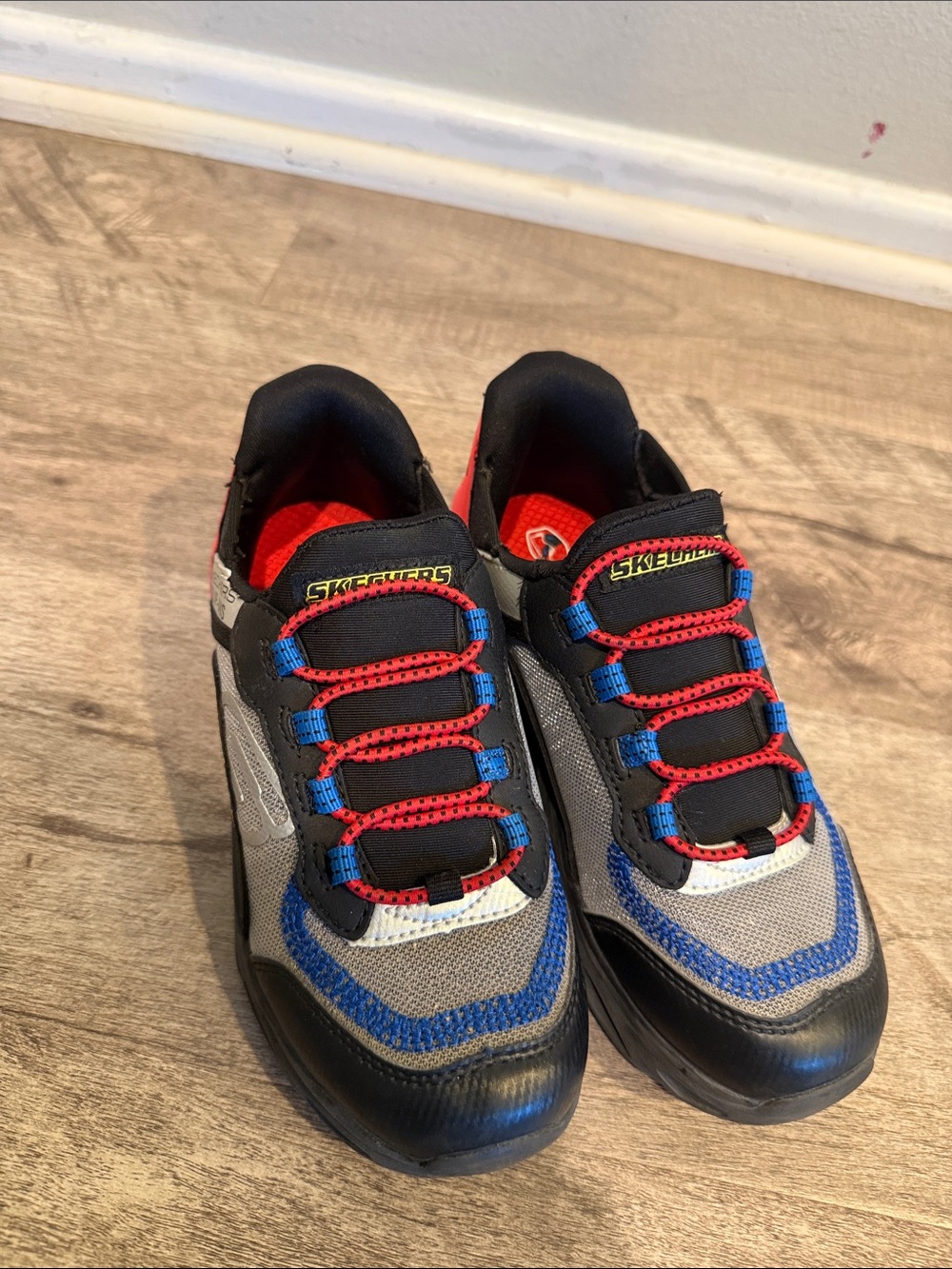 Skechers Kids Sneakers in Black, Gray, Blue & Red